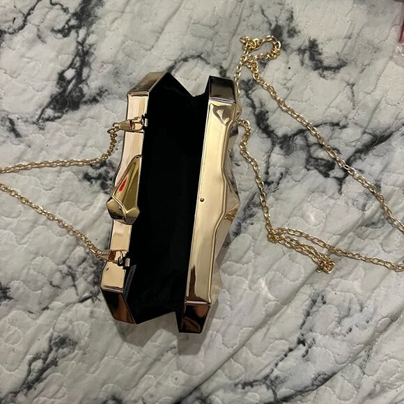 Neiman Marcus Luxury Gold Metallic Geometric Evening Clutch - Picture 4 of 5